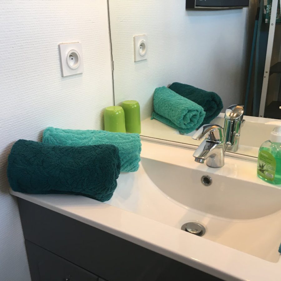 LAVABO DOUCHE